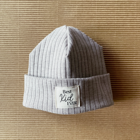 beanie aus ribstrick in limited edition